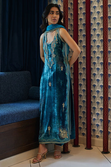 FARAH TALIB AZIZ | VELVETS | SABIYYA