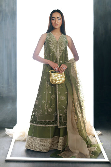 NYRA | SILK PRET-A-PORTER '25 | BELLA