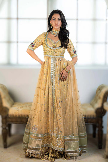 MANNEQUIN | MEHER | HEER