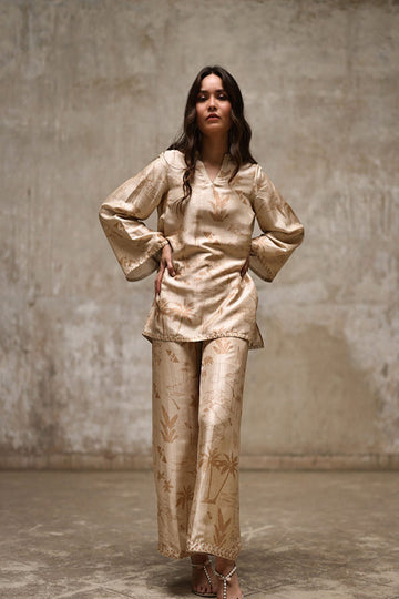 AMNA CHAUDHRY | PRET | NOOR W IZAAR 003