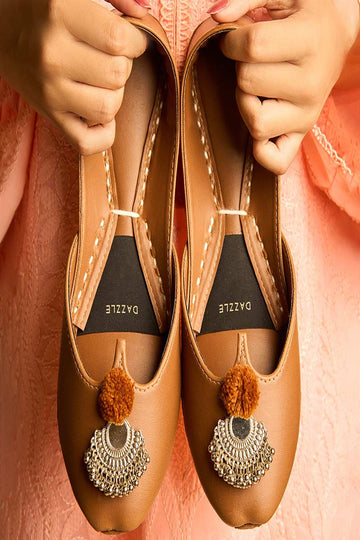 DAZZLE | KHUSSA SHOES | SHAUQ (LIGHT BROWN)