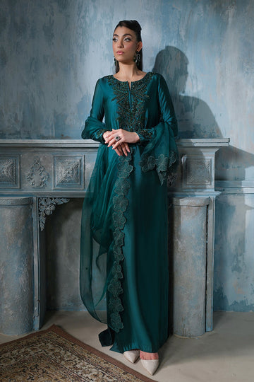 MAHUM ASAD | REIGN A/W LUXURY PRET 24 | VIRAH